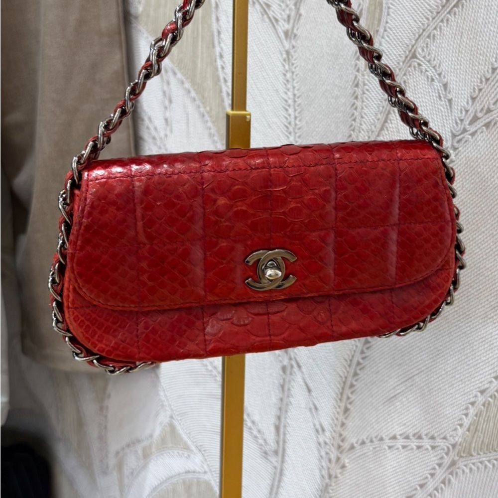 Chanel Authentic Red Leather  snake Shoulder Bag